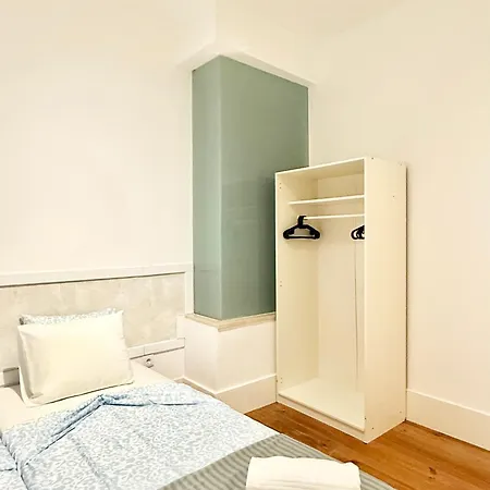 Alcantara 4 Lisbon